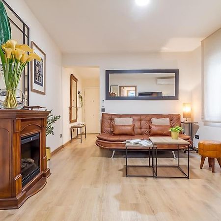 Apartamento Reformado Y Tranquilo Junto A Gran Via Madrid Esterno foto